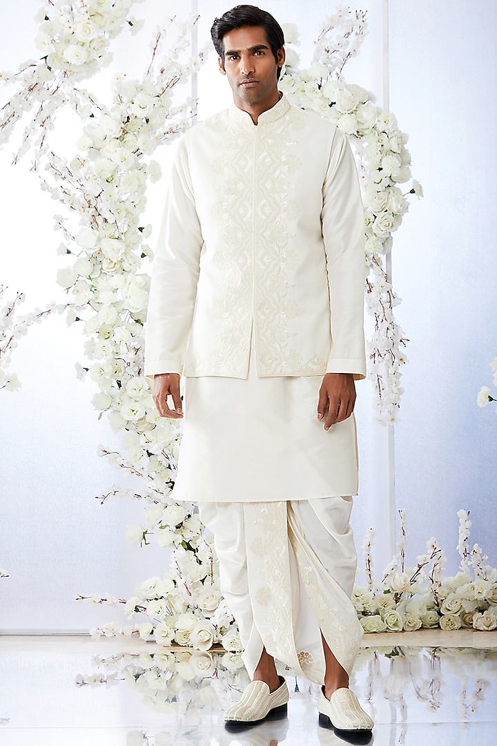 Off-White Embroidered Nehru Jacket With Kurta Set by Seema Gujral Men