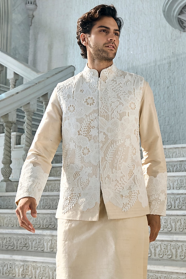 Nude Raw Silk Cutwork Embroidered Bundi Jacket Set by Seema Gujral Men at Pernia's Pop Up Shop