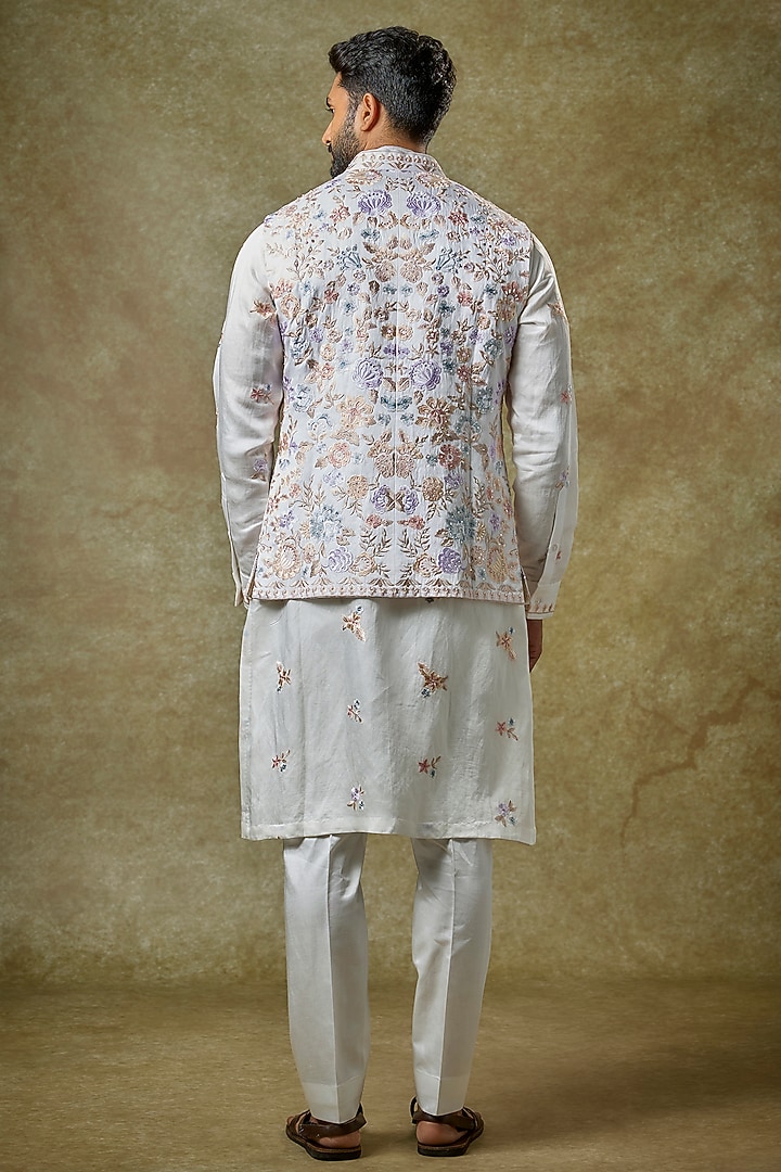 Ivory Linen Satin Sequins Embroidered Bundi Jacket Set by Seema Gujral Men at Pernia's Pop Up Shop