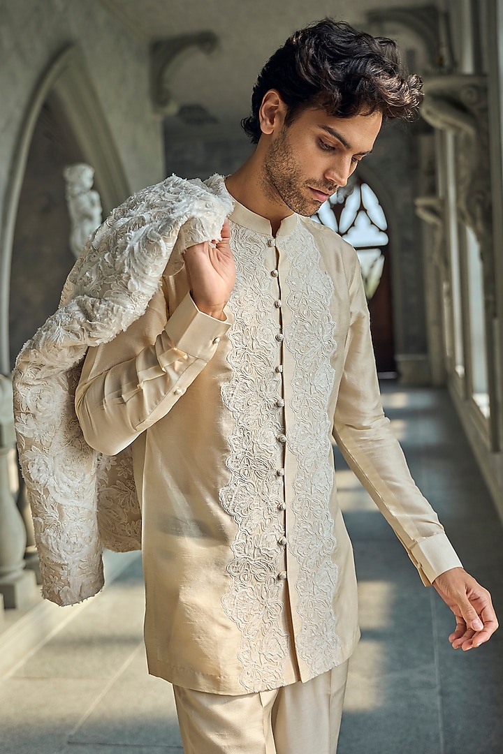 Ivory Raw Silk Embroidered Groom Indowestern Set by Seema Gujral Men at Pernia's Pop Up Shop