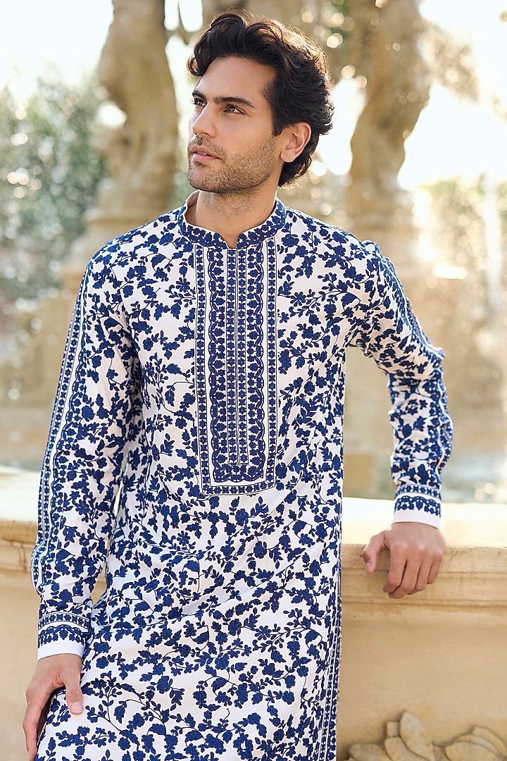 Ivory-Blue Silk Thread Embroidered Kurta Set by Seema Gujral Men at Pernia's Pop Up Shop