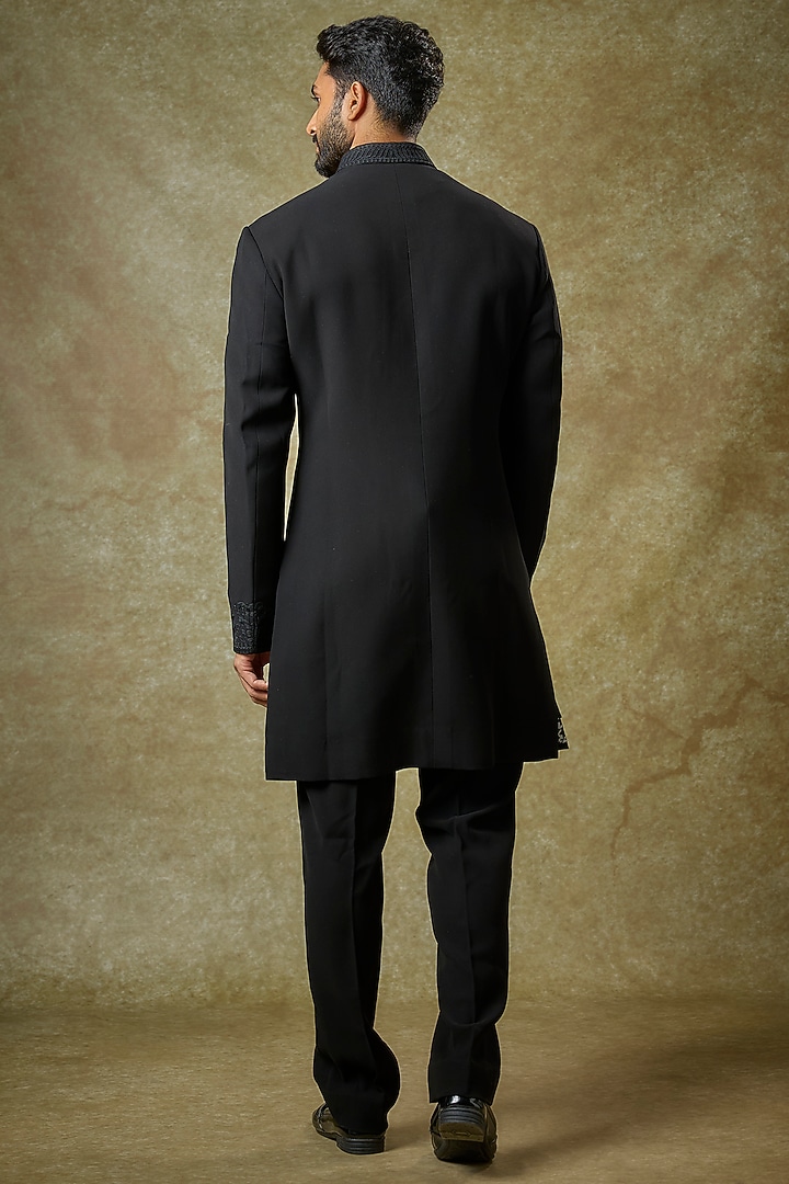 Black Italian Crepe Thread Embroidered Sherwani Set by Seema Gujral Men at Pernia's Pop Up Shop