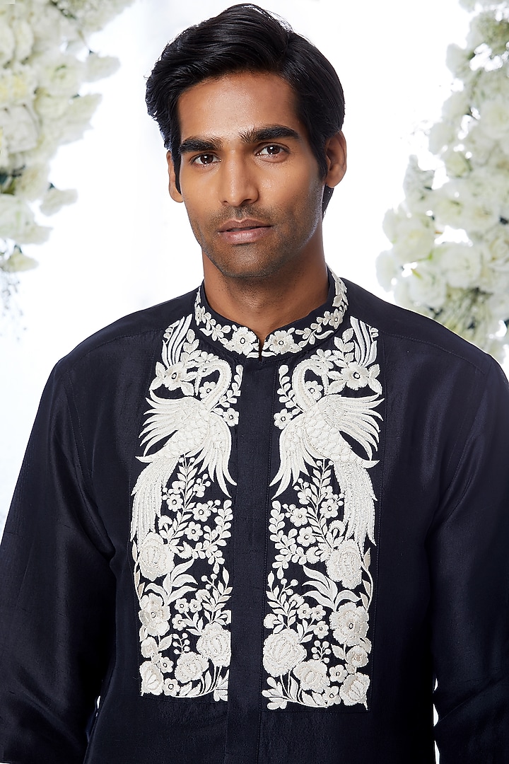 Black Silk Kurta Set by Seema Gujral Men at Pernia's Pop Up Shop