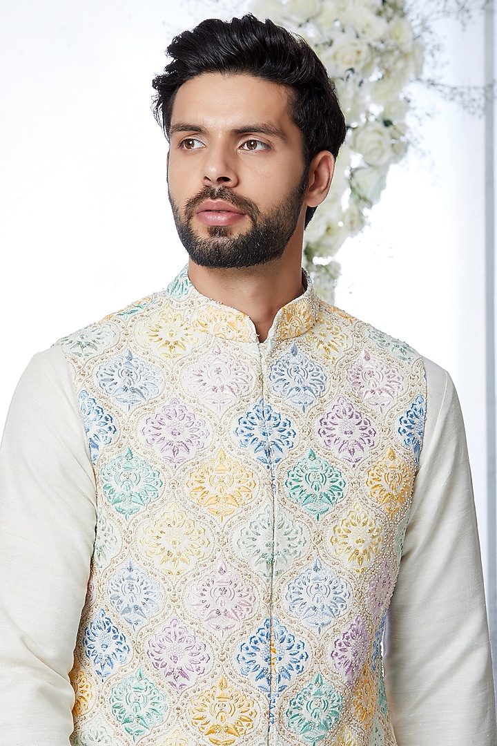 Cream Matka Silk Kurta Set With Nehru Jacket by Seema Gujral Men at Pernia's Pop Up Shop