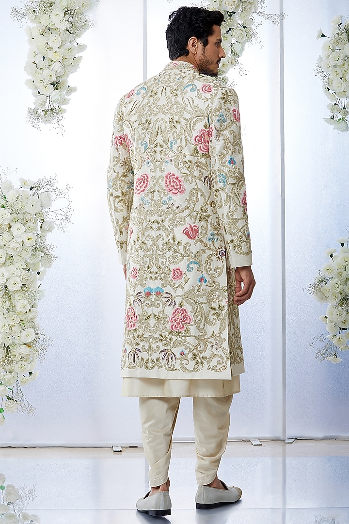 Cream Raw Silk Embroidered Groom Sherwani Set by Seema Gujral Men at Pernia's Pop Up Shop