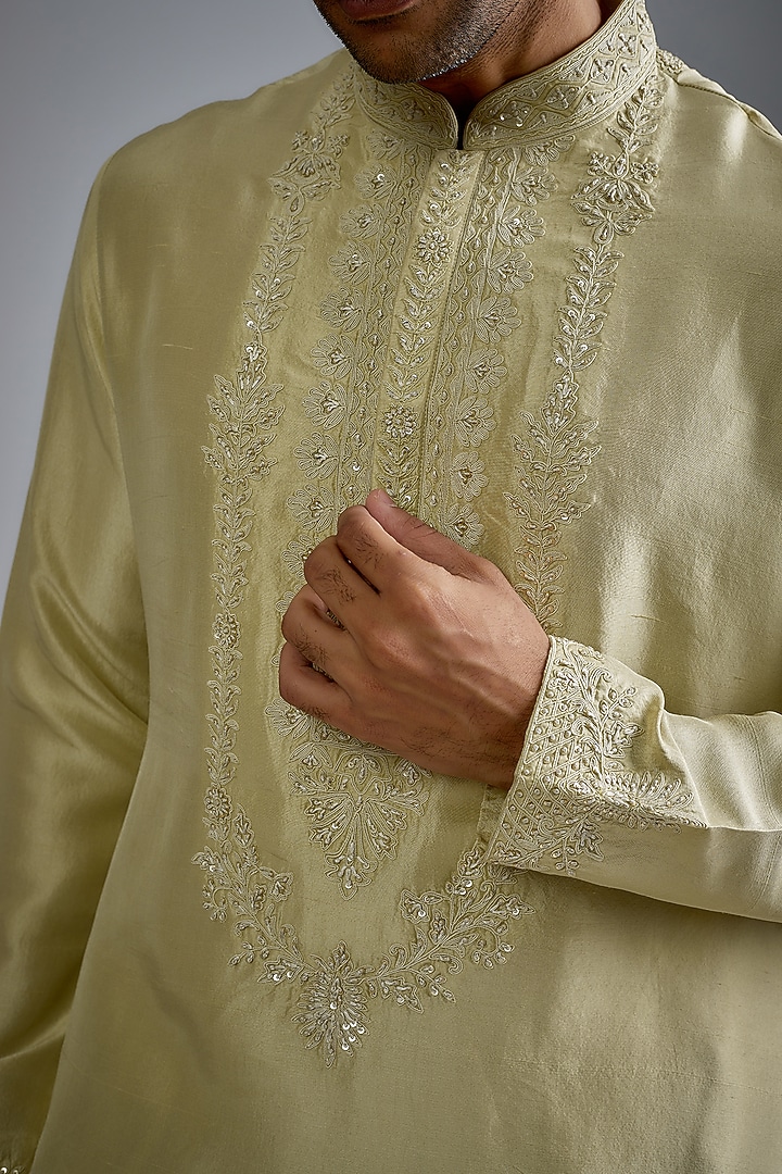 Mint Green Silk Embroidered Kurta Set by Seema Gujral Men at Pernia's Pop Up Shop