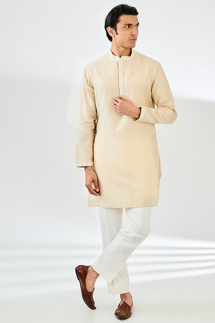 Ivory Tussar Silk Threadwork Groom Sherwani Set by Seema Gujral Men at Pernia's Pop Up Shop