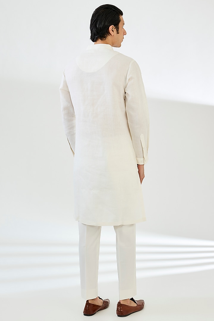 Ivory Matka Silk Applique Embroidered Bundi Jacket Set by Seema Gujral Men at Pernia's Pop Up Shop