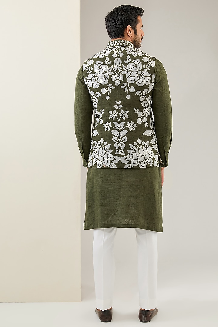 Olive Matka Silk Applique Embroidered Bundi Jacket Set by Seema Gujral Men at Pernia's Pop Up Shop