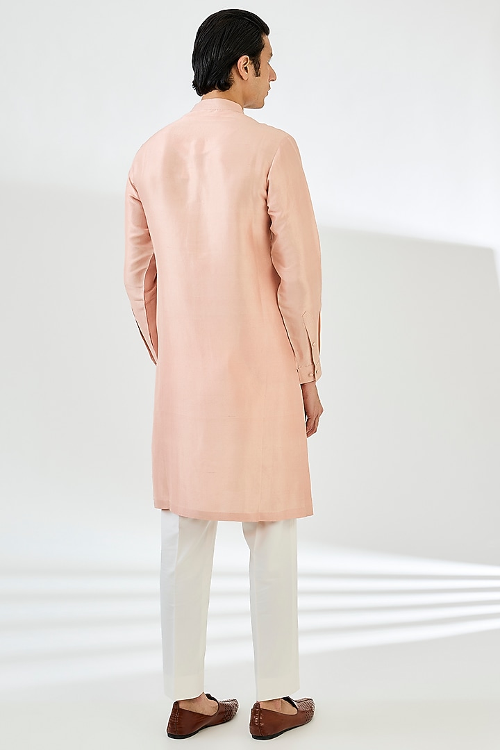 Peach Silk Floral Embroidered Bundi Jacket Set by Seema Gujral Men at Pernia's Pop Up Shop