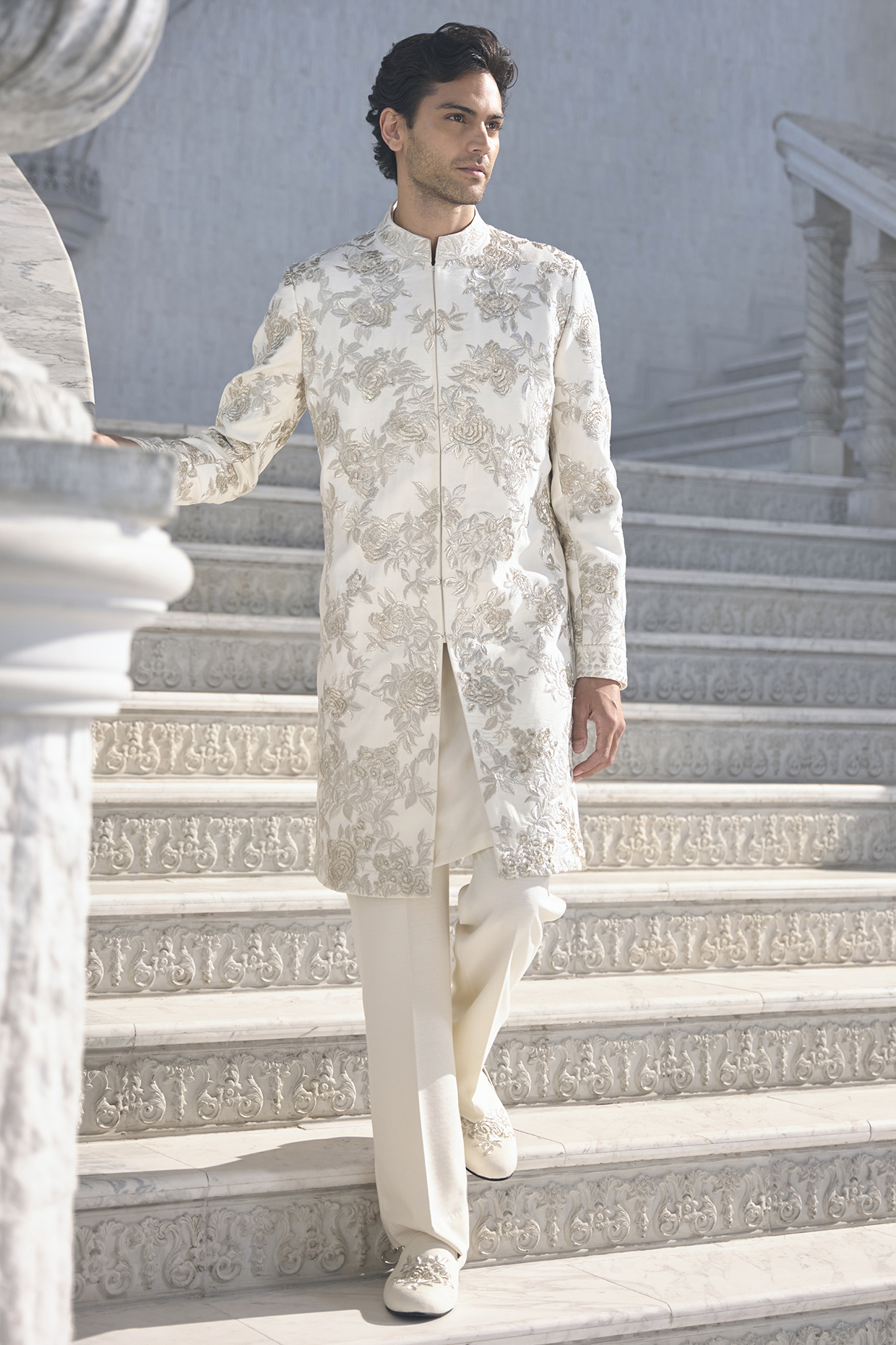 Ivory Matka Silk Zari Embroidered Sherwani Set by Seema Gujral Men