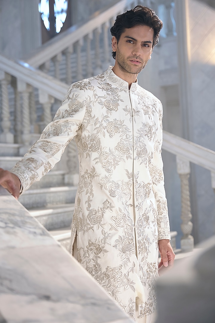 Ivory Matka Silk Zari Embroidered Groom Sherwani Set by Seema Gujral Men at Pernia's Pop Up Shop