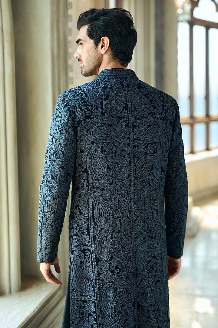 Black Italian Crepe Thread Embroidered Groom Sherwani Set by Seema Gujral Men at Pernia's Pop Up Shop