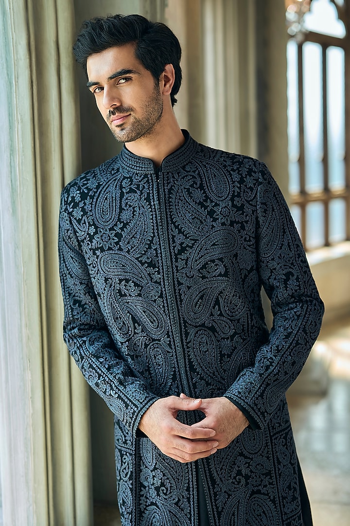 Black Italian Crepe Thread Embroidered Groom Sherwani Set by Seema Gujral Men at Pernia's Pop Up Shop