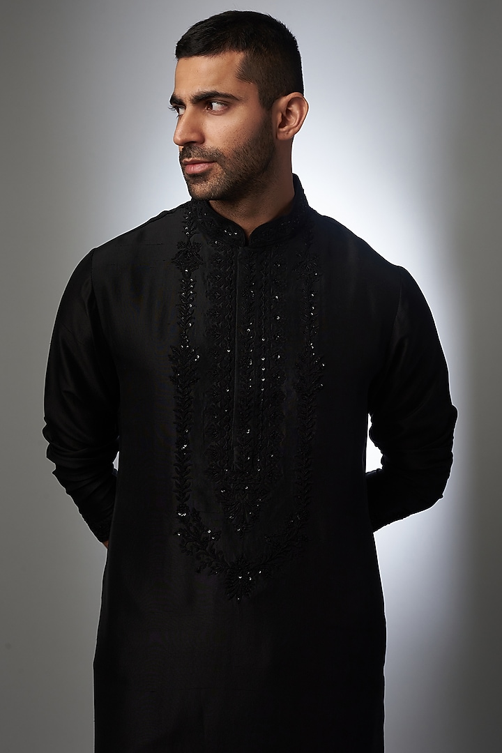 Black Silk Dori Embroidered Kurta Set by Seema Gujral Men at Pernia's Pop Up Shop