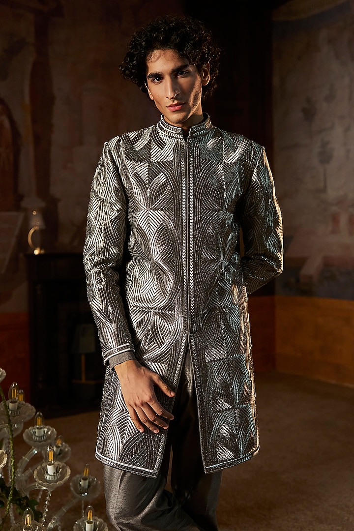 Charcoal Colored Textured Silk Embroidered Groom Sherwani Set by Seema Gujral Men at Pernia's Pop Up Shop