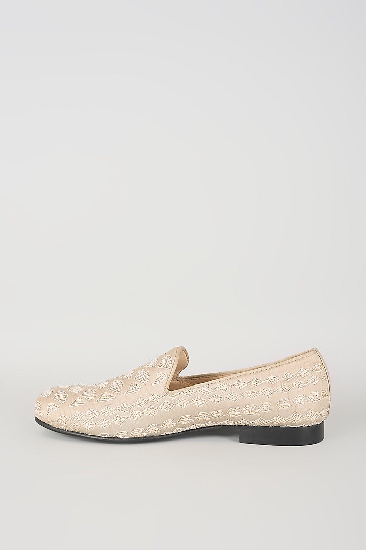 Sage Green Leather Juttis by Seema Gujral Men at Pernia's Pop Up Shop