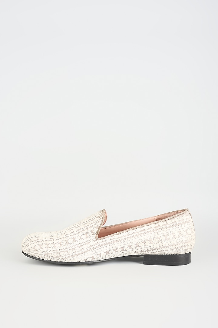 Grey Silk & Leather Juttis by Seema Gujral Men at Pernia's Pop Up Shop