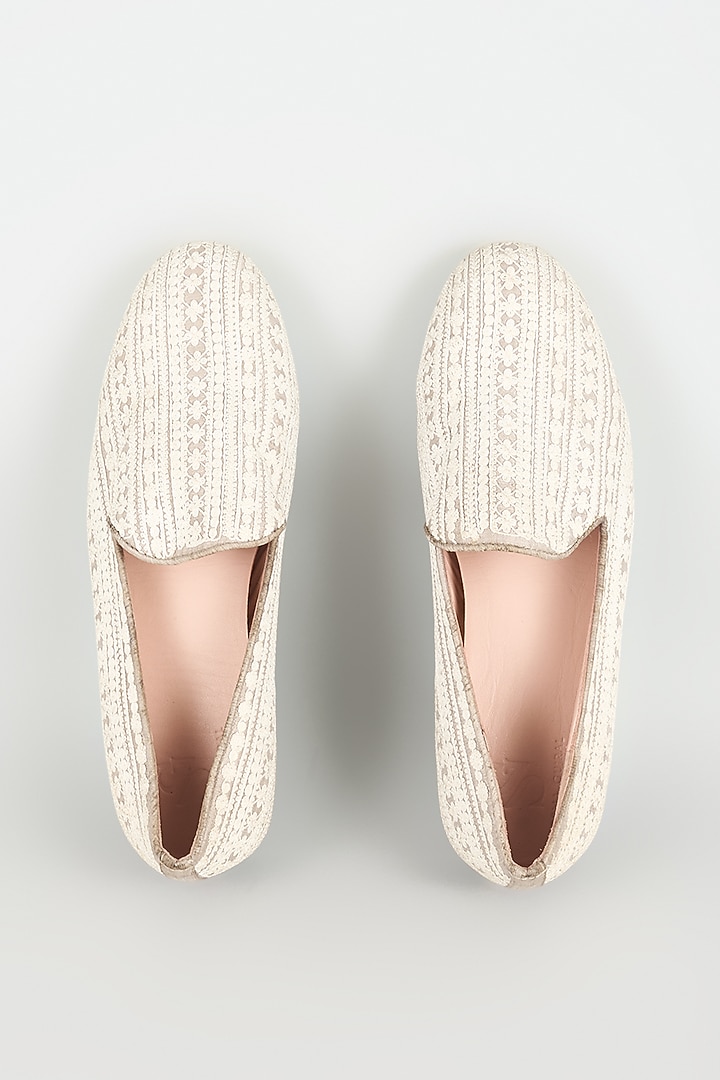 Grey Silk & Leather Juttis by Seema Gujral Men at Pernia's Pop Up Shop