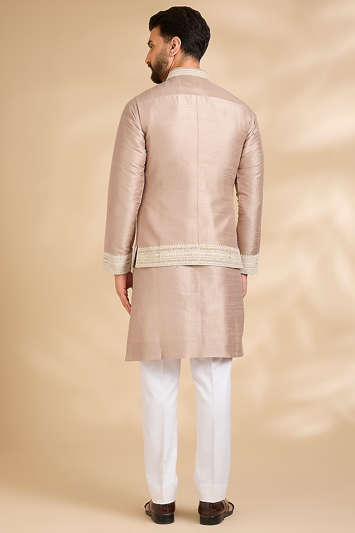 Dusty Nude Silk Bundi Jacket Set by Seema Gujral Men at Pernia's Pop Up Shop