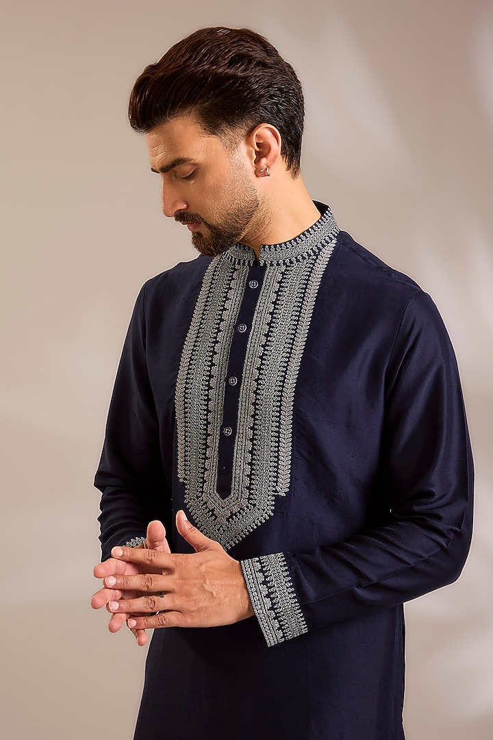 Black Silk Kurta Set by Seema Gujral Men at Pernia's Pop Up Shop