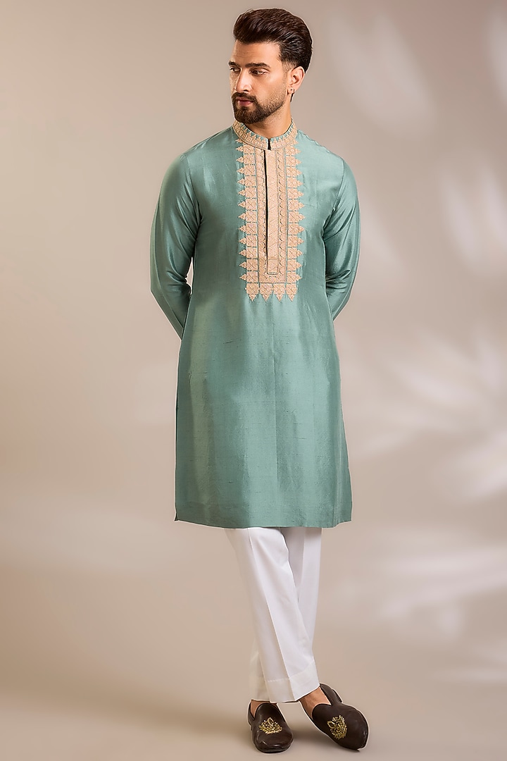 Green Silk Kurta Set by Seema Gujral Men at Pernia's Pop Up Shop