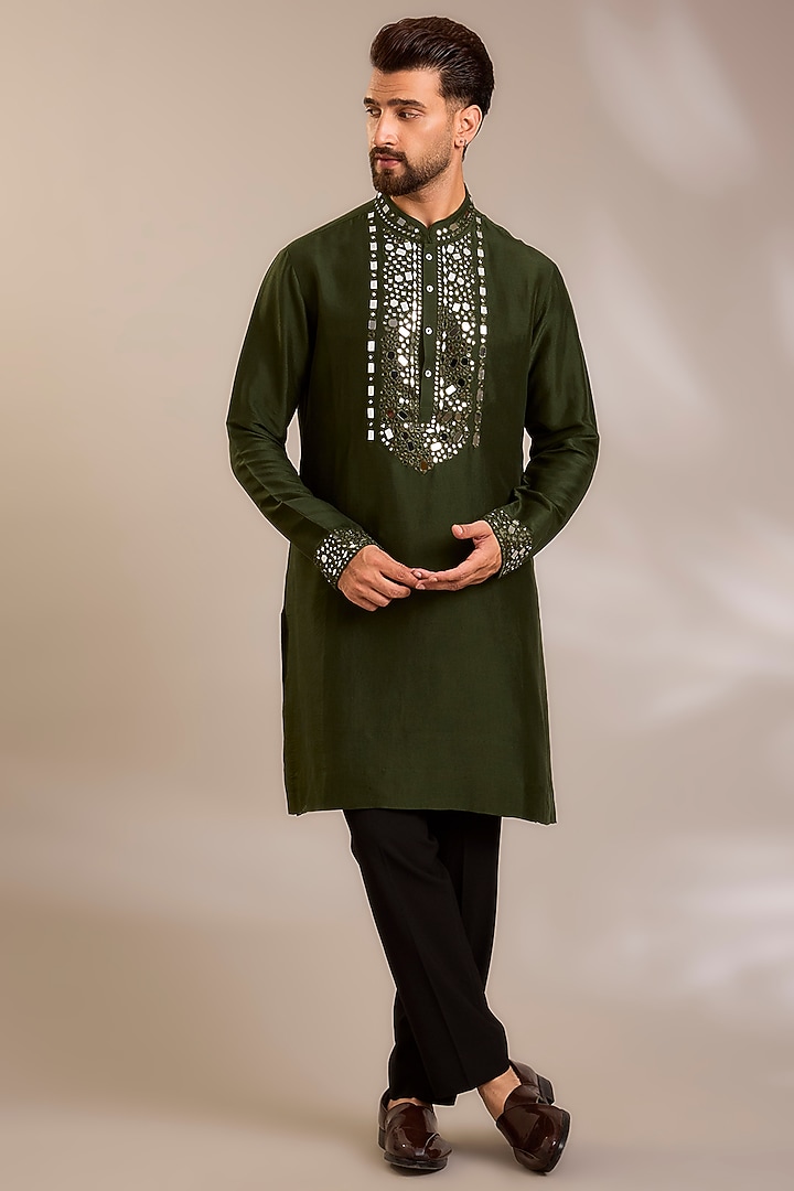 Olive Green Silk Kurta Set by Seema Gujral Men at Pernia's Pop Up Shop