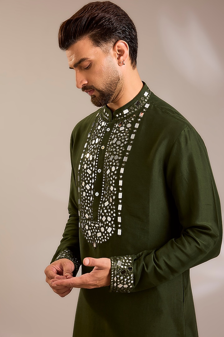 Olive Green Silk Kurta Set by Seema Gujral Men at Pernia's Pop Up Shop