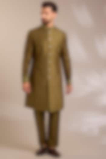 Antique Gold Silk Groom Sherwani Set by Seema Gujral Men at Pernia's Pop Up Shop