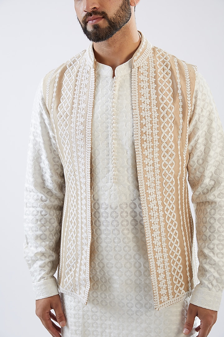 Beige Raw Silk Embroidered Wedding Indowestern Jacket Set by Seema Gujral Men at Pernia's Pop Up Shop