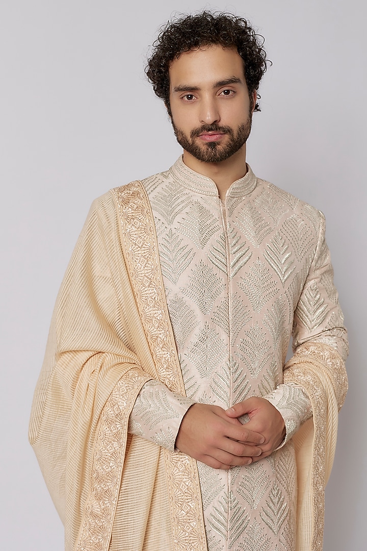 Peach Chanderi Staple Hand Embroidered Dupatta by Seema Gujral Men at Pernia's Pop Up Shop