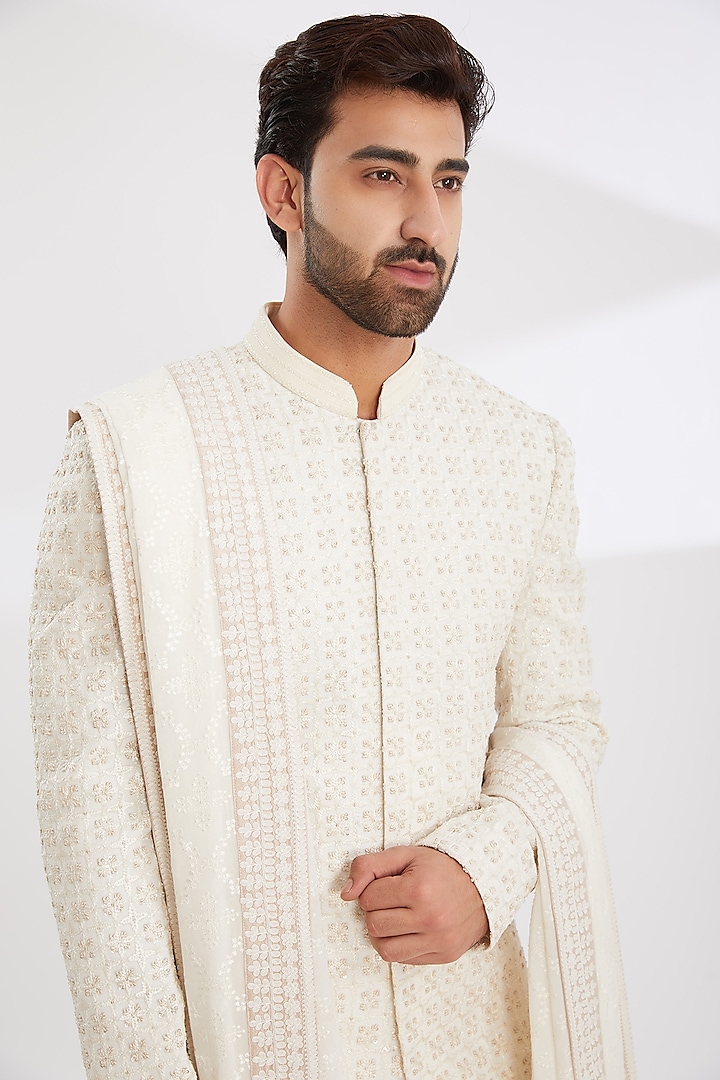 White Chanderi Staple Embroidered Shawl by Seema Gujral Men at Pernia's Pop Up Shop