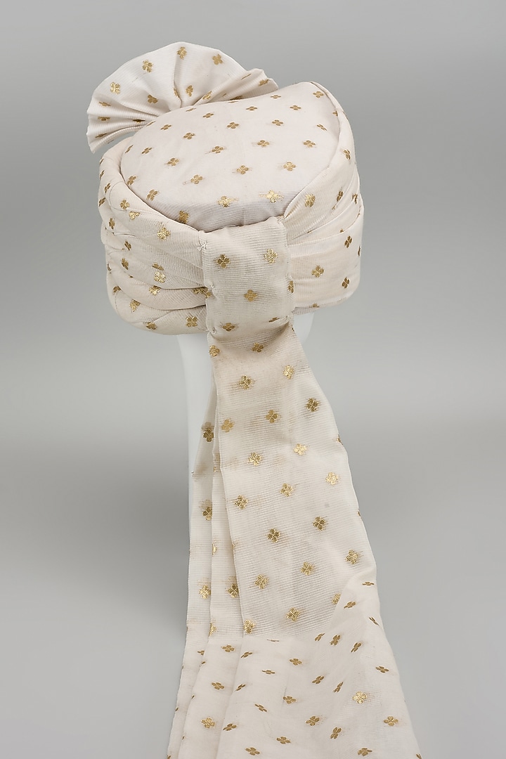 White Cotton Boota Work Safa by Seema Gujral Men at Pernia's Pop Up Shop