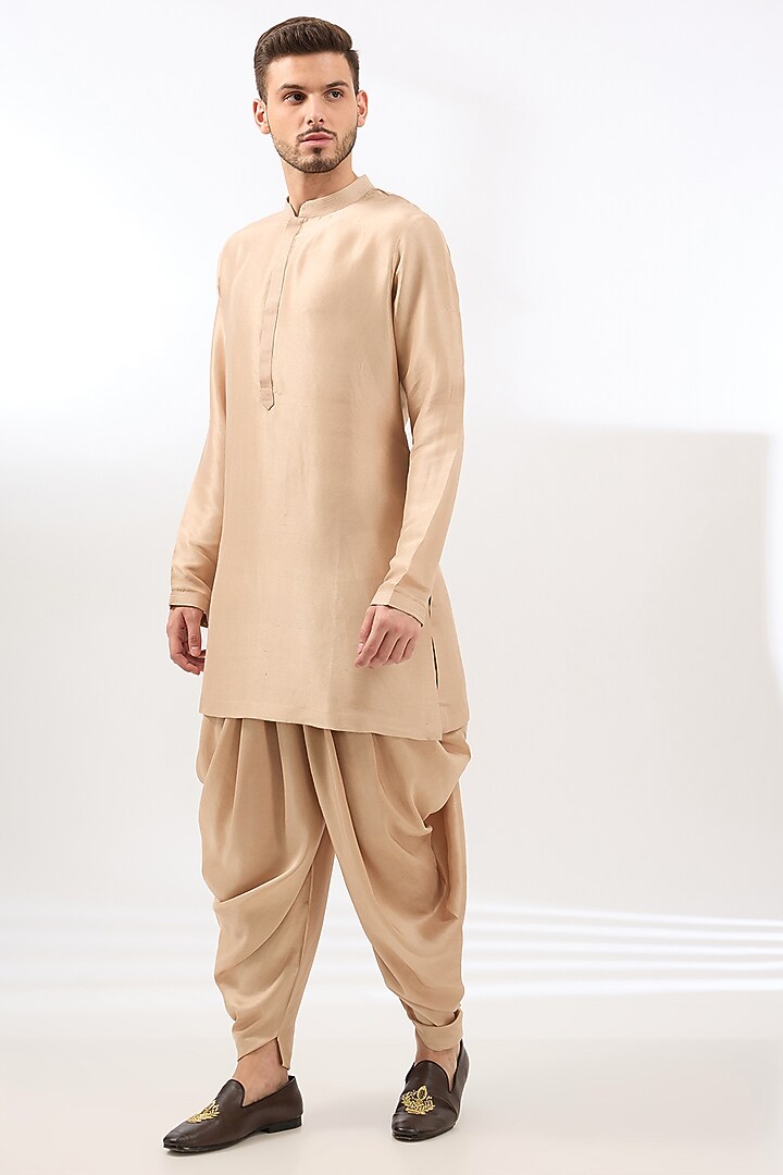 Beige Raw Silk Embroidered Sherwani Set by Seema Gujral Men at Pernia's Pop Up Shop