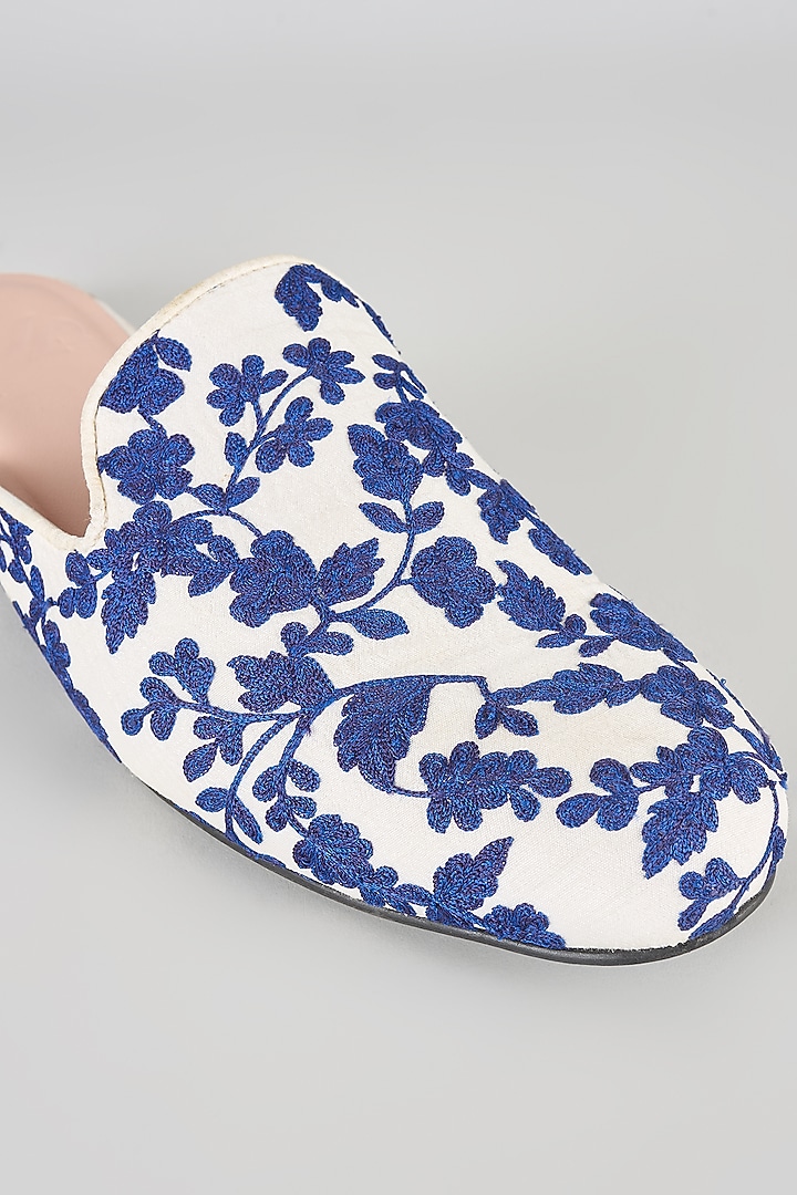 Blue Silk Juttis by Seema Gujral Men at Pernia's Pop Up Shop