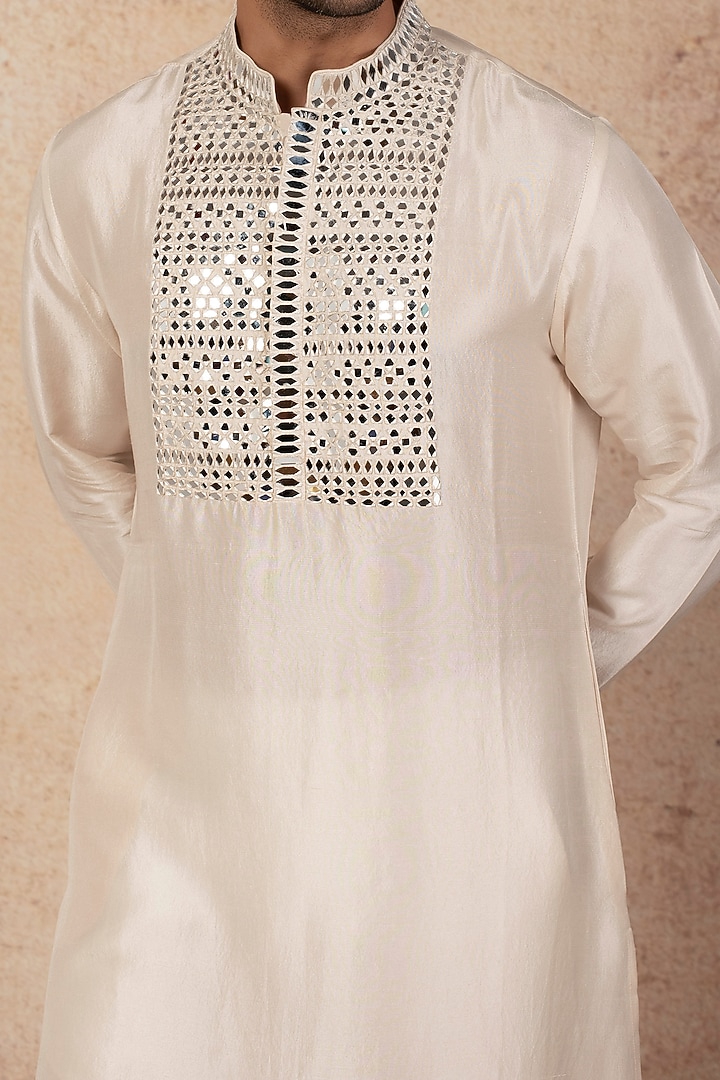 Ivory Dupion Silk Mirror Embroidered Kurta Set by Seema Gujral Men at Pernia's Pop Up Shop