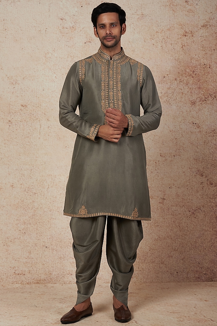 Olive Embroidered Kurta Set by Seema Gujral Men