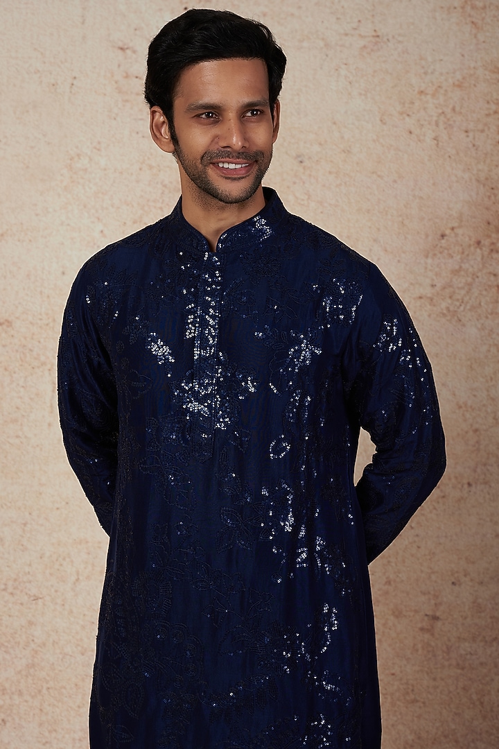 Midnight Blue Dupion Silk Sequins Embroidered Kurta Set by Seema Gujral Men at Pernia's Pop Up Shop