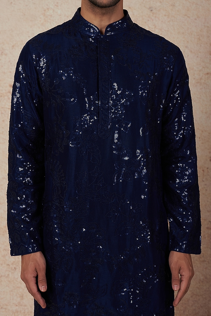 Midnight Blue Dupion Silk Sequins Embroidered Kurta Set by Seema Gujral Men at Pernia's Pop Up Shop