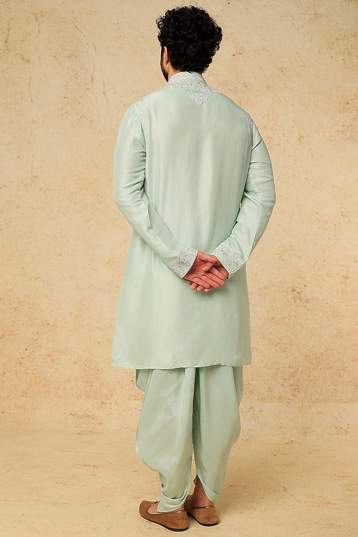 Ocean Green Silk Kiran Dori Embroidered Kurta Set by Seema Gujral Men at Pernia's Pop Up Shop