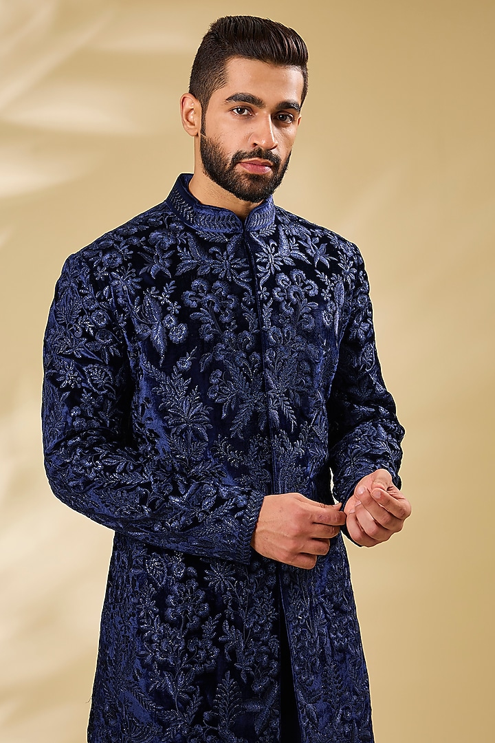 Blue Silk Thread Embroidered Groom Sherwani Set by Seema Gujral Men at Pernia's Pop Up Shop