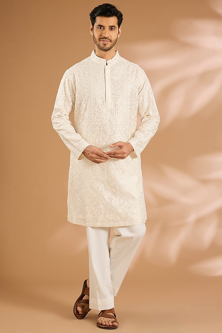 White Silk Kurta Set by Seema Gujral Men at Pernia's Pop Up Shop