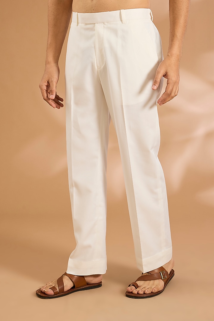 White Silk Kurta Set by Seema Gujral Men at Pernia's Pop Up Shop