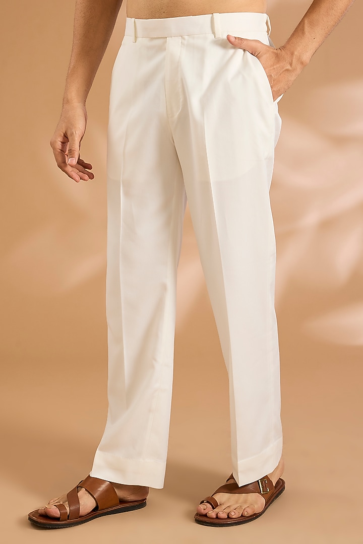 White Silk Kurta Set by Seema Gujral Men at Pernia's Pop Up Shop