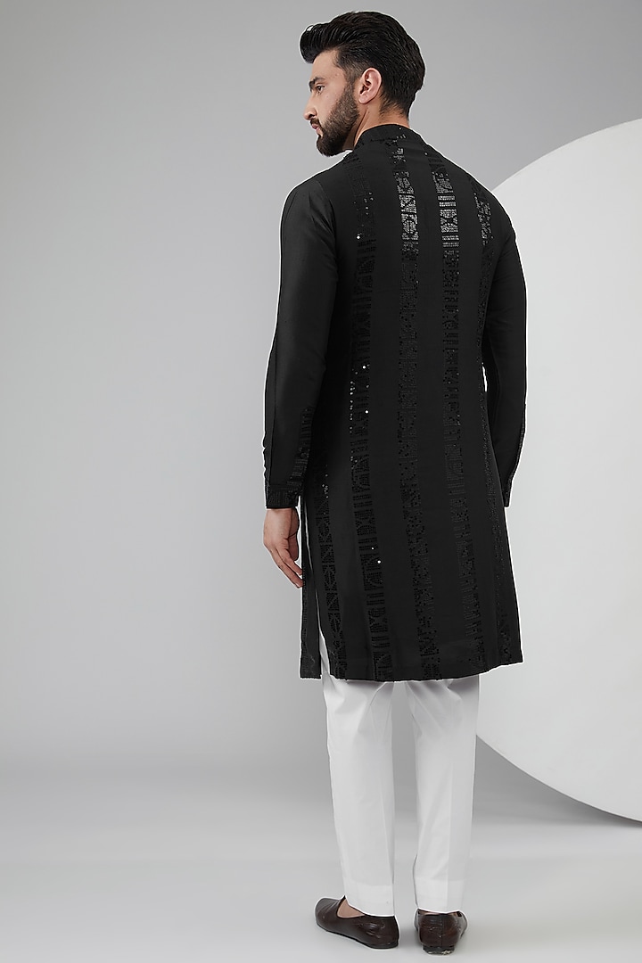 Black Silk Sequins Embroidered Kurta Set by Seema Gujral Men at Pernia's Pop Up Shop