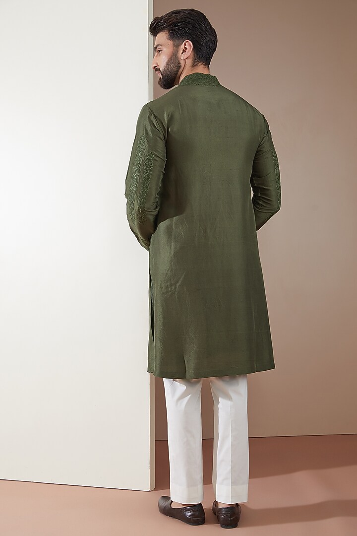 Olive Green Silk Dori Embroidered Kurta Set by Seema Gujral Men at Pernia's Pop Up Shop
