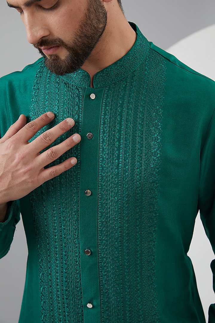 Dark Green Silk Embroidered Kurta Set by Seema Gujral Men at Pernia's Pop Up Shop