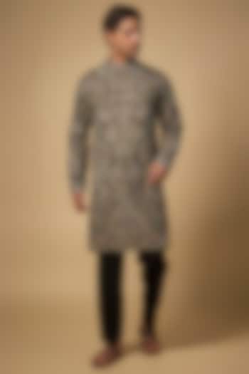 Black Silk Kurta Set by Seema Gujral Men at Pernia's Pop Up Shop