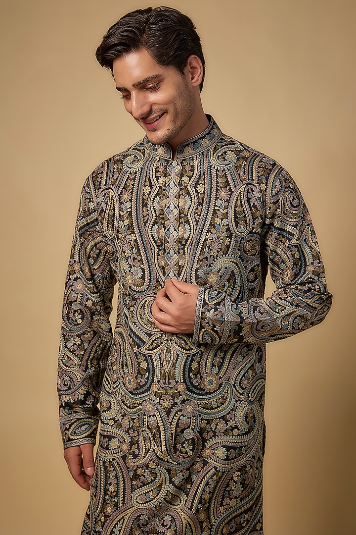 Black Silk Kurta Set by Seema Gujral Men at Pernia's Pop Up Shop