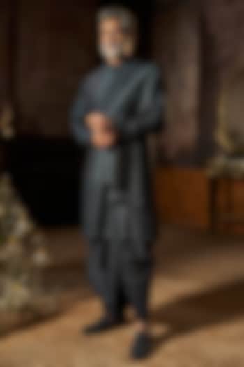 Charcoal Grey Textured Silk Sequins Embroidered Bundi Set by Seema Gujral Men at Pernia's Pop Up Shop